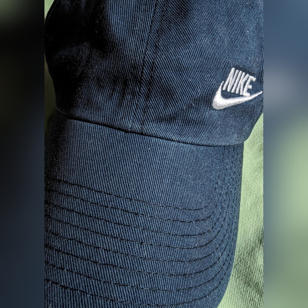 Nike hat ball cap adjustable back strap one size fits most Navy - Picture 2 of 12